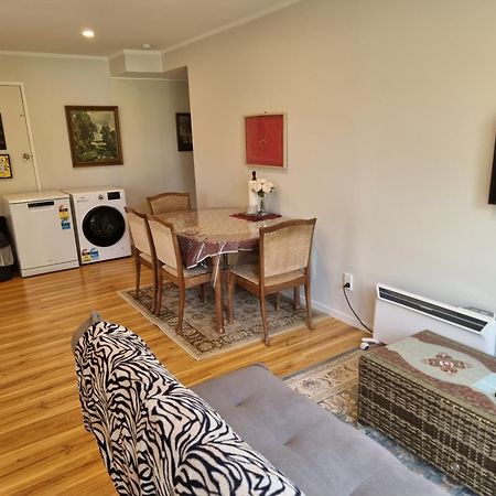 Entire Ground Floor With Full-Privacy And Family-Friendly Popular To Ferry Catchers ويلينغتون المظهر الخارجي الصورة