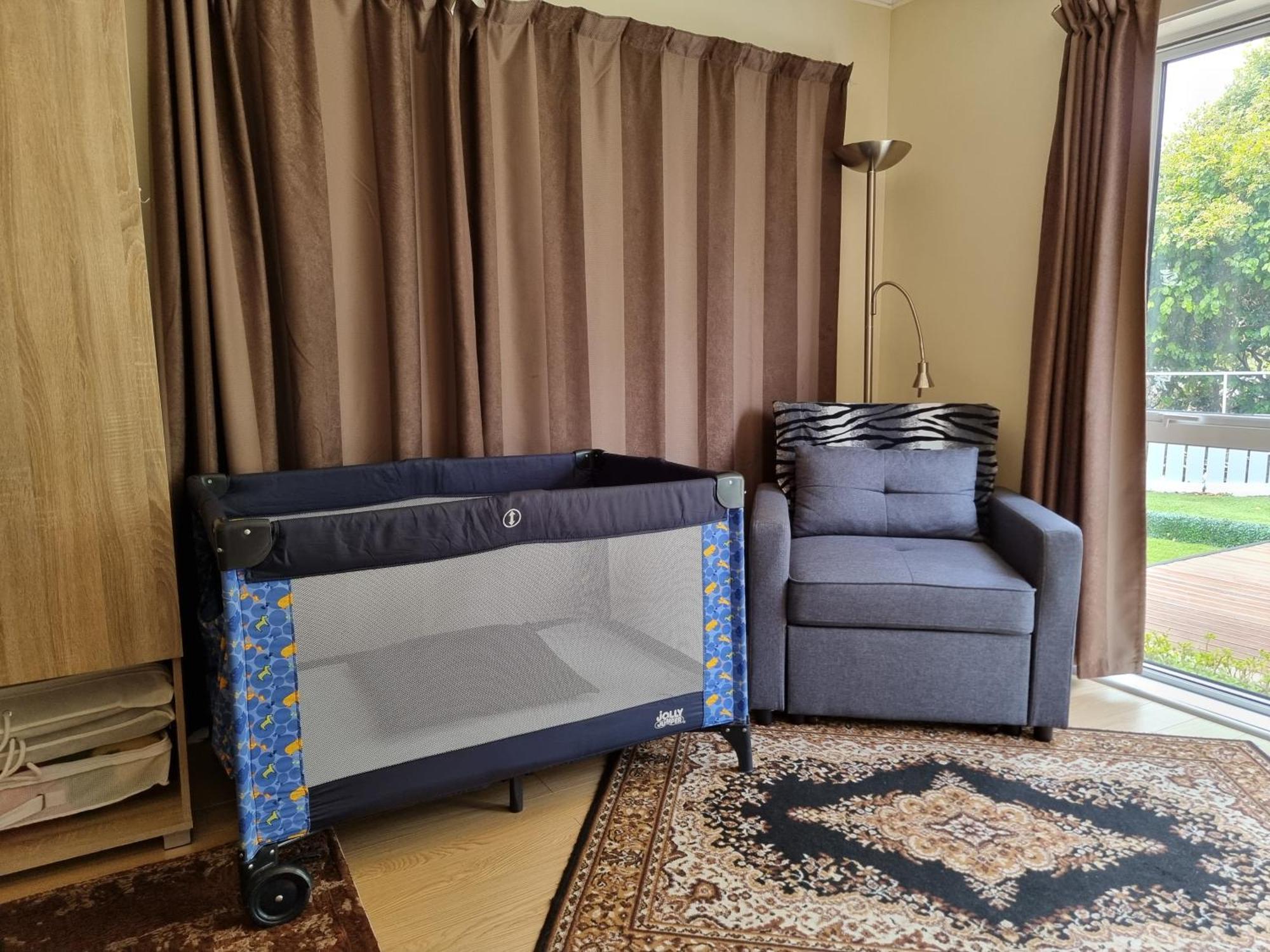 Entire Ground Floor With Full-Privacy And Family-Friendly Popular To Ferry Catchers ويلينغتون المظهر الخارجي الصورة