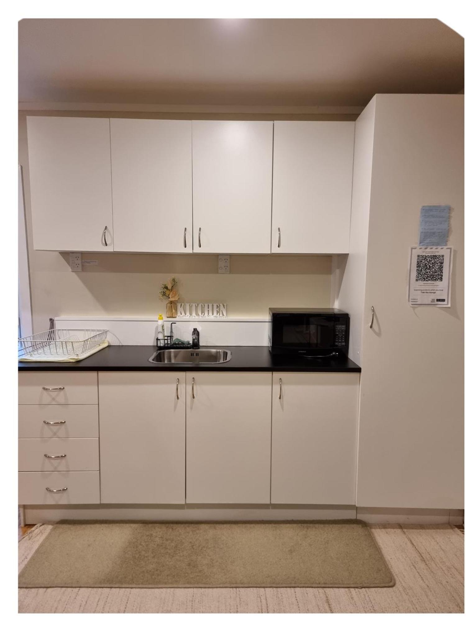 Entire Ground Floor With Full-Privacy And Family-Friendly Popular To Ferry Catchers ويلينغتون المظهر الخارجي الصورة